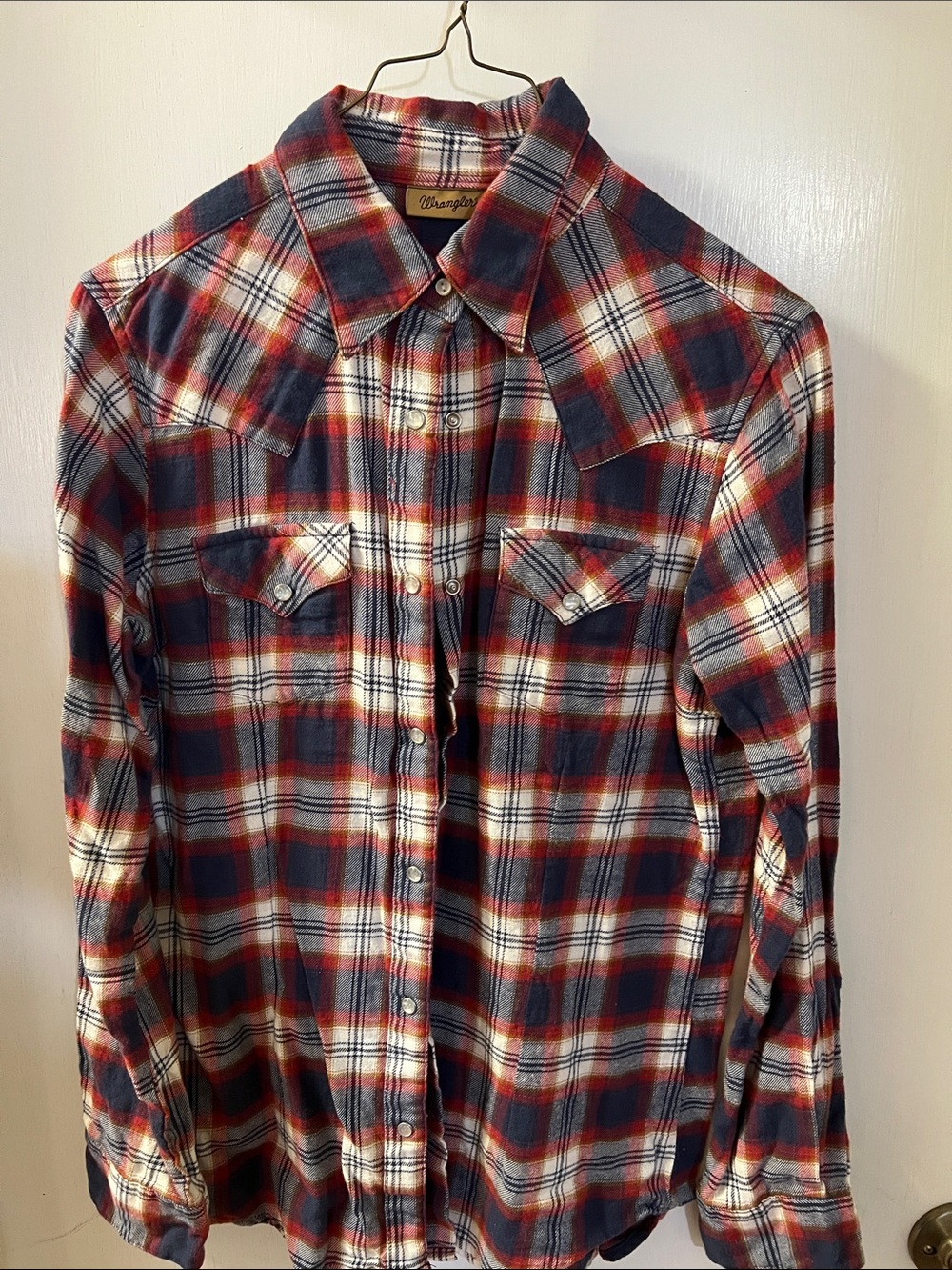 Wrangler Men's Red, Navy & White Plaid Button-Down Shirt